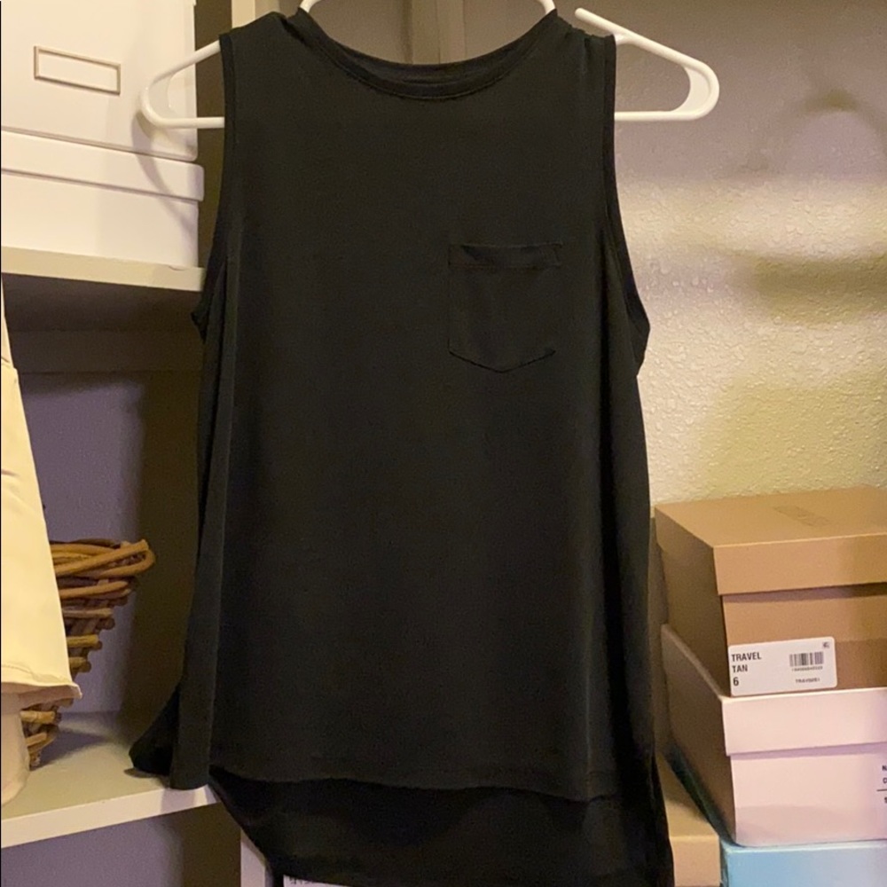 Black Tank.